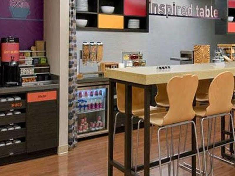 Home2 Suites By Hilton Omaha West Екстериор снимка